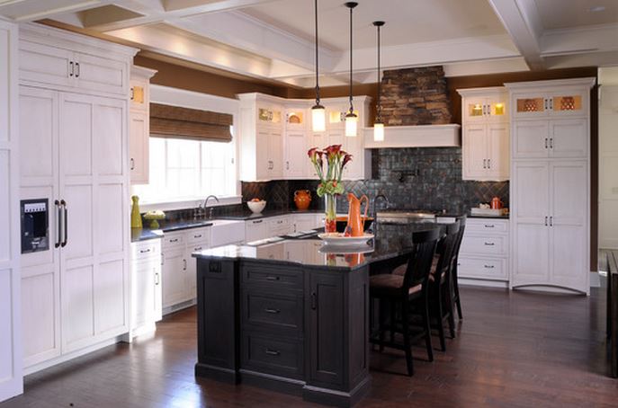 cuisine aménagée avec ilot central