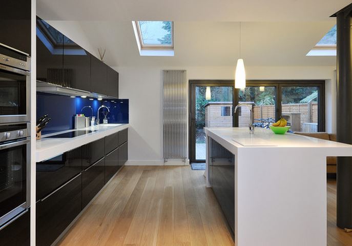 meubles noir pour une cuisine