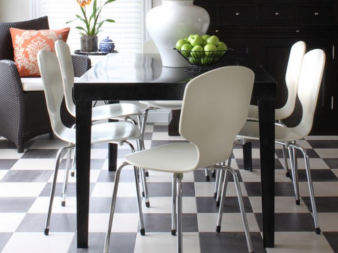 décoration salle à manger chaises blanches